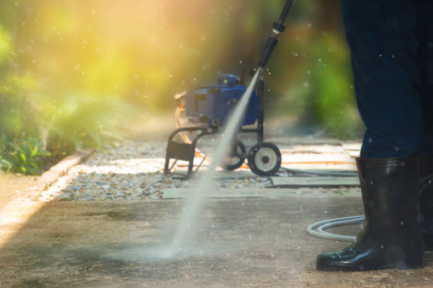 Best Deck and Patio Pressure Washing in Mauston, WI